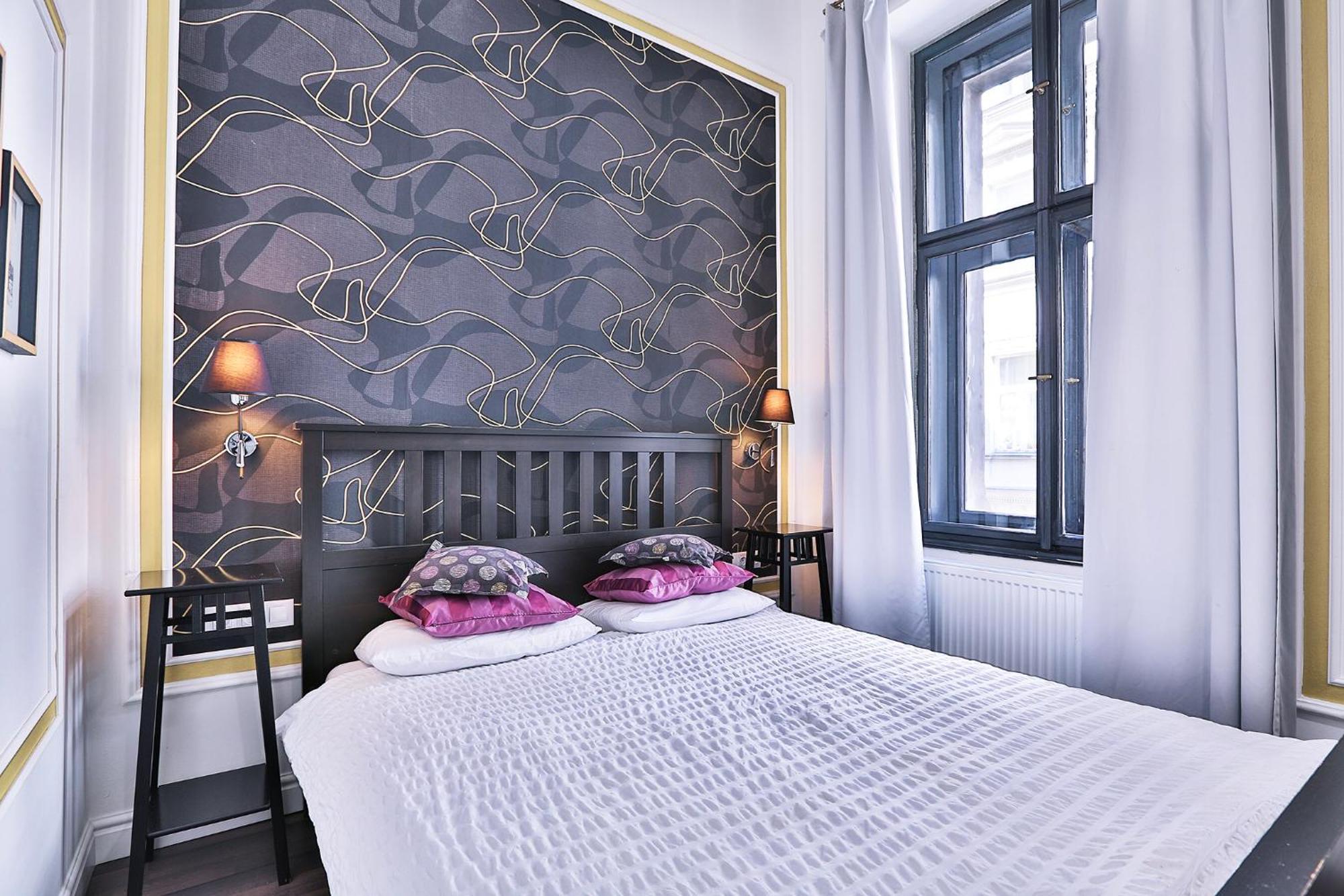 Two-Bedroom Haven In The Old Town Praga Exterior foto